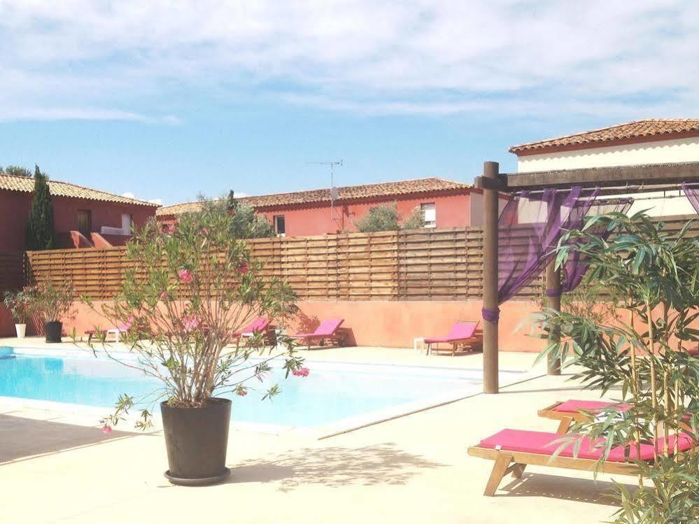 Hotel Domaine Le Milos Castries Exterior photo